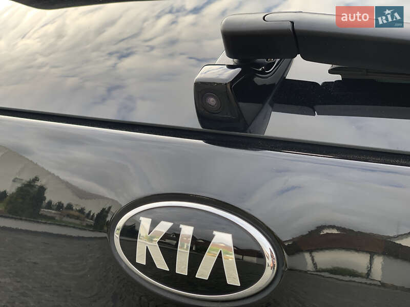 Внедорожник / Кроссовер Kia Niro 2020 в Ровно фото 59 Внедорожник / Кроссовер Kia Niro 2020 в Ровно