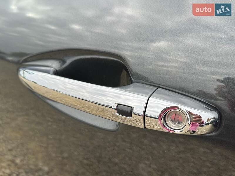 Позашляховик / Кросовер Kia Niro 2021 в Львові