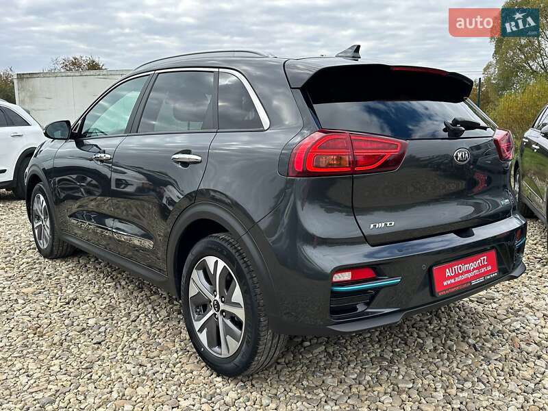 Позашляховик / Кросовер Kia Niro 2021 в Львові