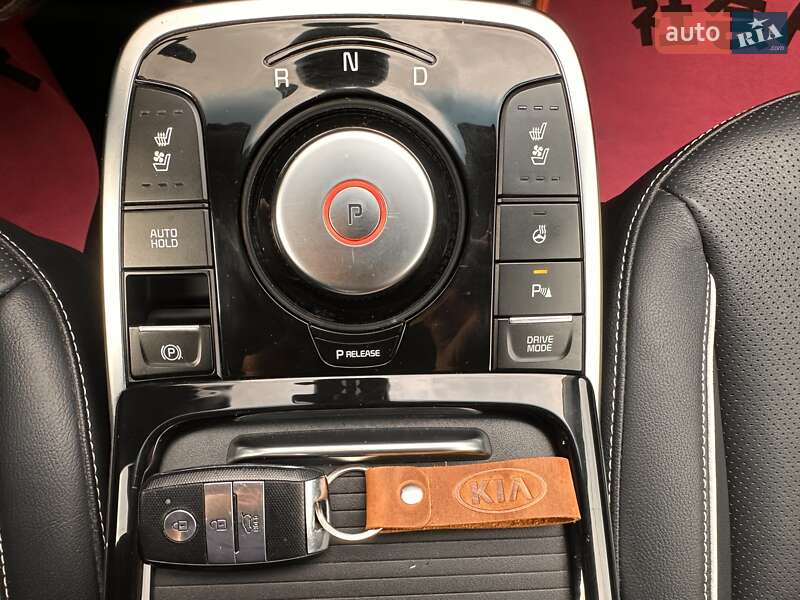 Внедорожник / Кроссовер Kia Niro 2020 в Луцке