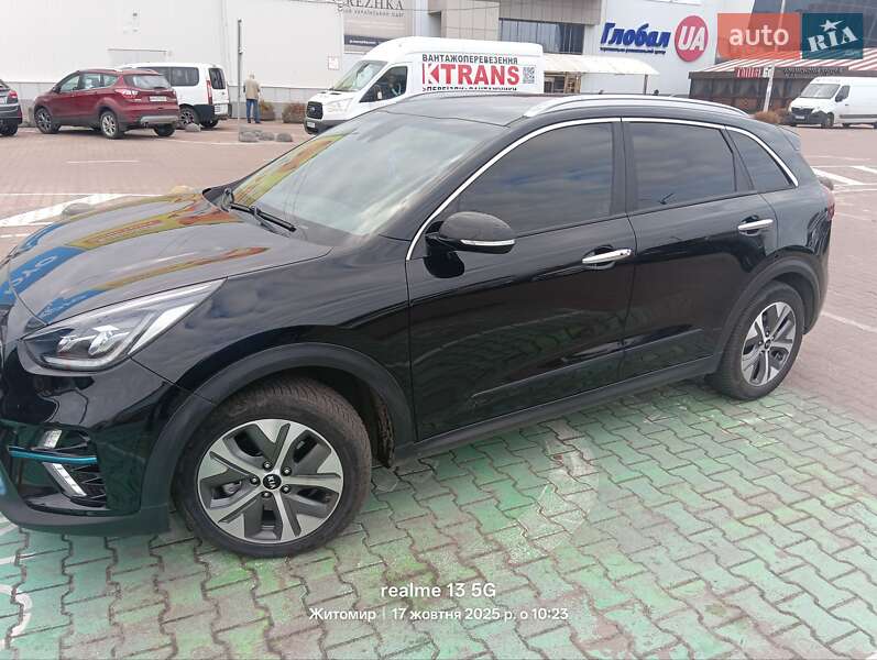 Позашляховик / Кросовер Kia Niro 2020 в Житомирі фото 6 Позашляховик / Кросовер Kia Niro 2020 в Житомирі