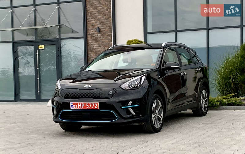 Позашляховик / Кросовер Kia Niro 2021 в 