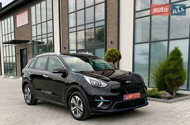 Позашляховик / Кросовер Kia Niro 2021 в 