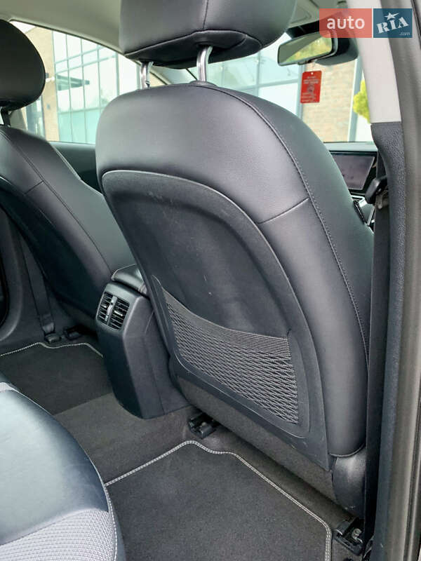 Позашляховик / Кросовер Kia Niro 2021 в Тернополі