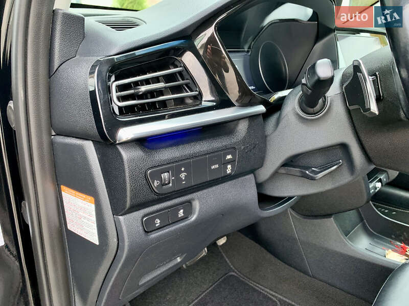 Позашляховик / Кросовер Kia Niro 2021 в Тернополі