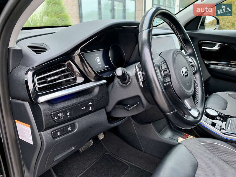 Позашляховик / Кросовер Kia Niro 2021 в Тернополі