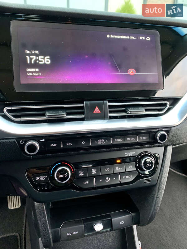 Позашляховик / Кросовер Kia Niro 2021 в Тернополі