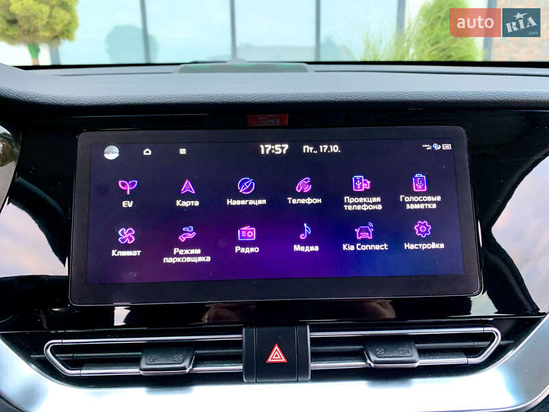 Позашляховик / Кросовер Kia Niro 2021 в Тернополі
