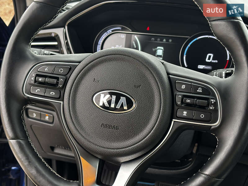 Позашляховик / Кросовер Kia Niro 2020 в Львові фото 21 Позашляховик / Кросовер Kia Niro 2020 в Львові