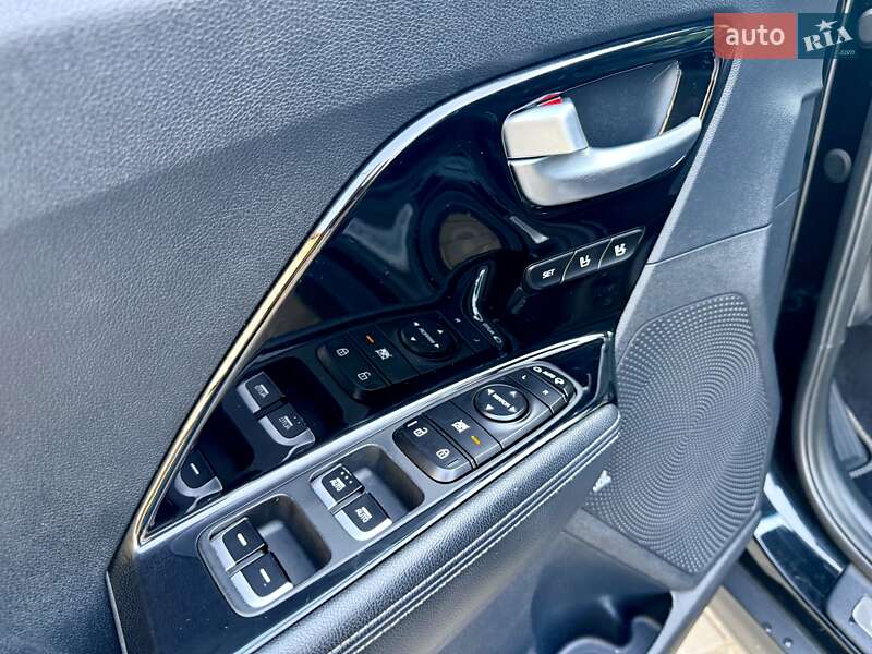 Позашляховик / Кросовер Kia Niro 2020 в Бердичеві