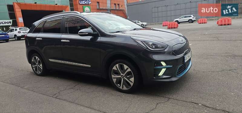Позашляховик / Кросовер Kia Niro 2021 в Києві