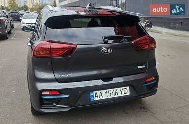 Внедорожник / Кроссовер Kia Niro 2021 в 