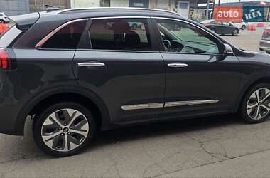 Внедорожник / Кроссовер Kia Niro 2021 в 