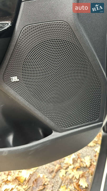 Внедорожник / Кроссовер Kia Niro 2020 в Ирпене