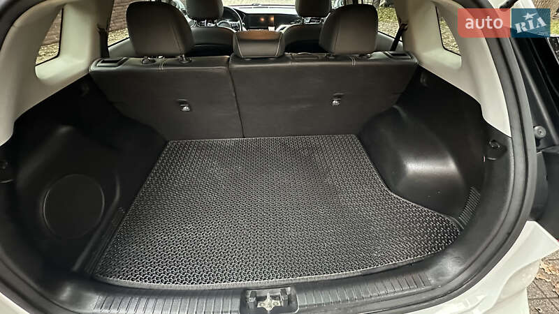 Внедорожник / Кроссовер Kia Niro 2020 в Ирпене