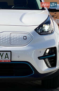 Внедорожник / Кроссовер Kia Niro 2019 в 