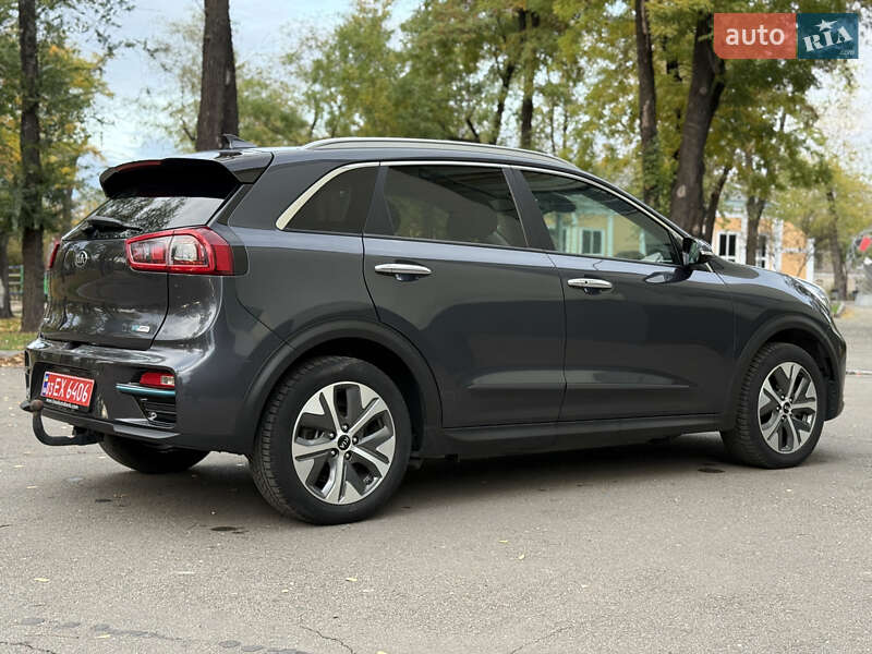 Внедорожник / Кроссовер Kia Niro 2020 в Кривом Роге