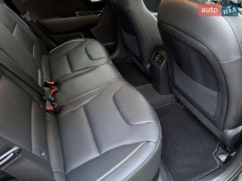 Внедорожник / Кроссовер Kia Niro 2020 в Кривом Роге