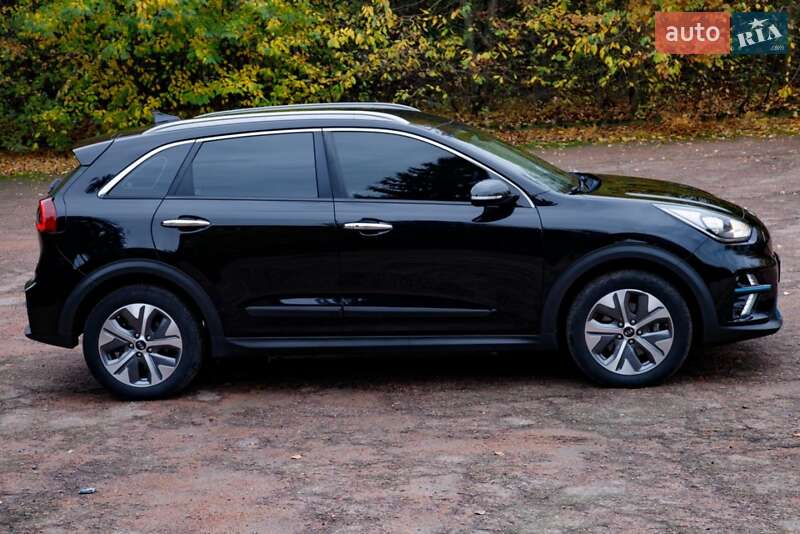 Внедорожник / Кроссовер Kia Niro 2020 в Бердичеве