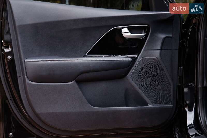Внедорожник / Кроссовер Kia Niro 2020 в Бердичеве