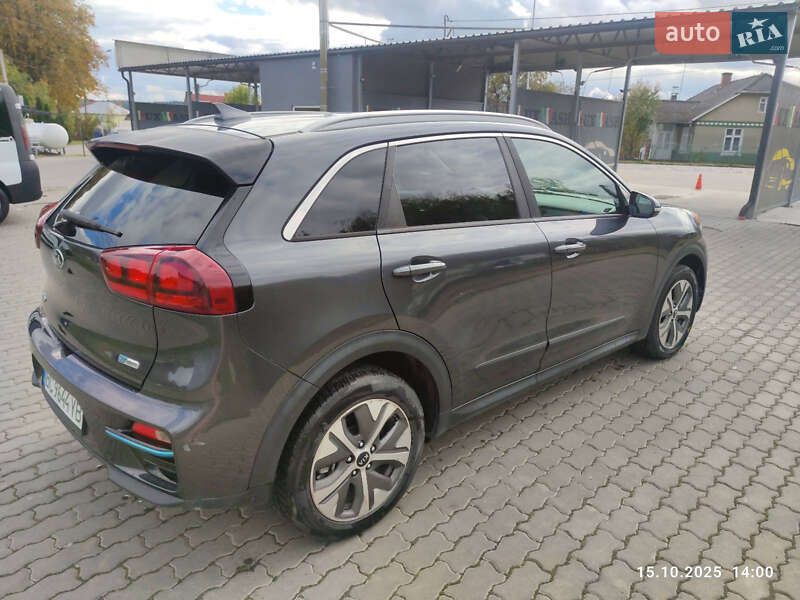 Внедорожник / Кроссовер Kia Niro 2019 в Трускавце фото 3 Внедорожник / Кроссовер Kia Niro 2019 в Трускавце