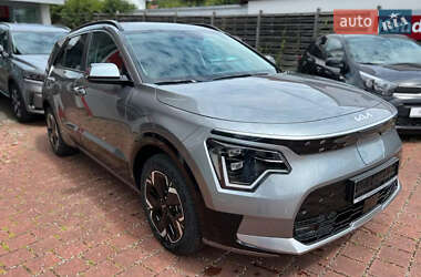Внедорожник / Кроссовер Kia Niro 2023 в 