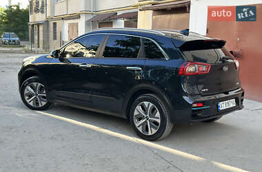 Позашляховик / Кросовер Kia Niro 2019 в 