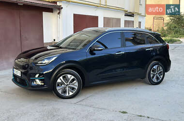 Позашляховик / Кросовер Kia Niro 2019 в 