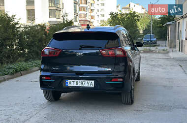 Позашляховик / Кросовер Kia Niro 2019 в 