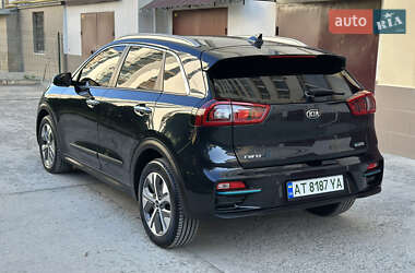 Позашляховик / Кросовер Kia Niro 2019 в 