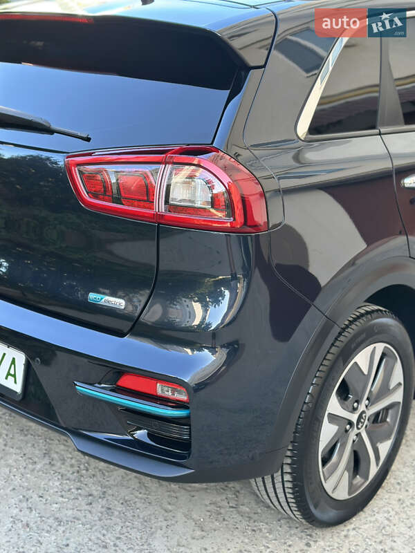 Позашляховик / Кросовер Kia Niro 2019 в Івано-Франківську
