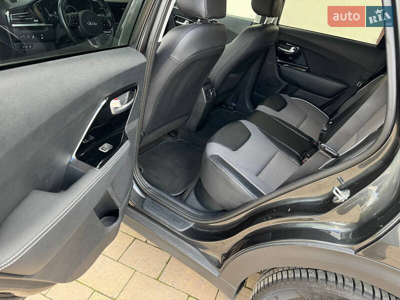 Позашляховик / Кросовер Kia Niro 2021 в Стрию фото 55 Позашляховик / Кросовер Kia Niro 2021 в Стрию
