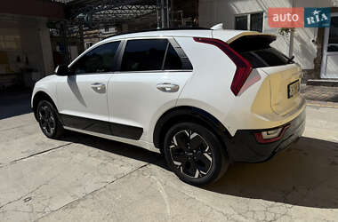 Внедорожник / Кроссовер Kia Niro 2023 в 