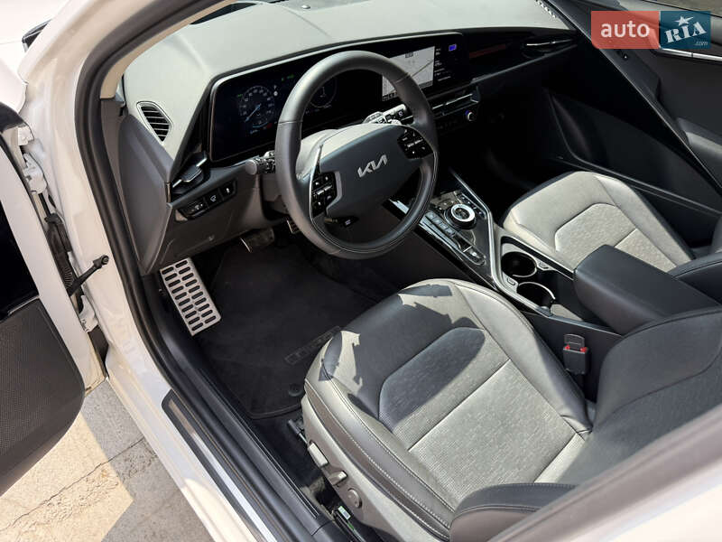 Позашляховик / Кросовер Kia Niro 2023 в Умані
