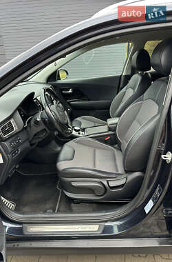 Внедорожник / Кроссовер Kia Niro 2019 в 
