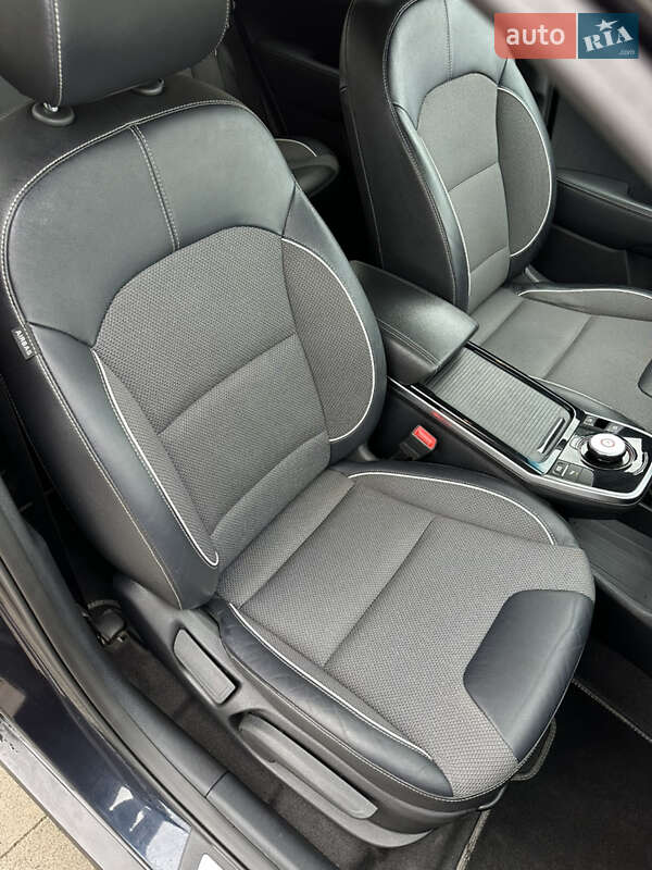 Внедорожник / Кроссовер Kia Niro 2019 в Львове