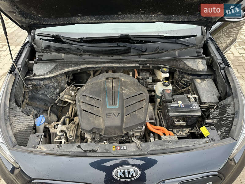 Внедорожник / Кроссовер Kia Niro 2019 в Львове