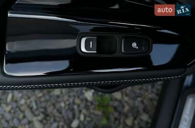 Внедорожник / Кроссовер Kia Niro 2022 в 
