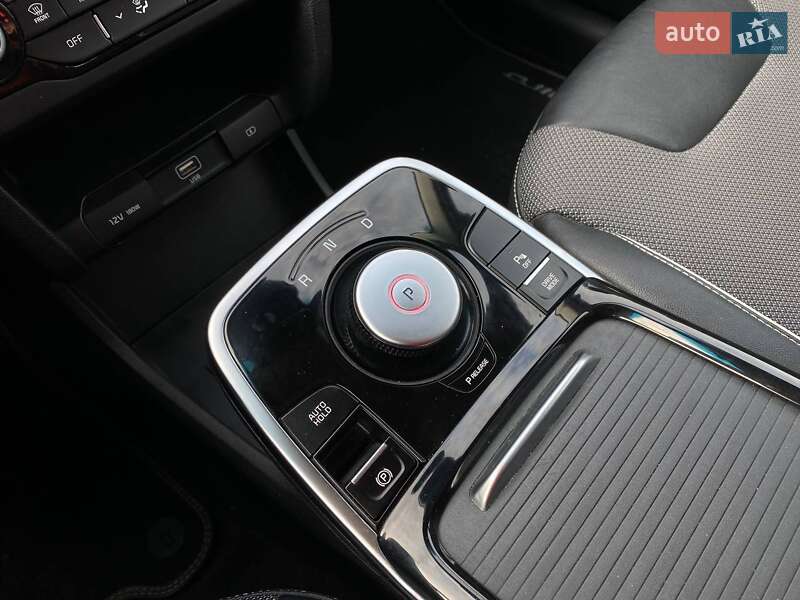 Позашляховик / Кросовер Kia Niro 2020 в Львові фото 18 Позашляховик / Кросовер Kia Niro 2020 в Львові