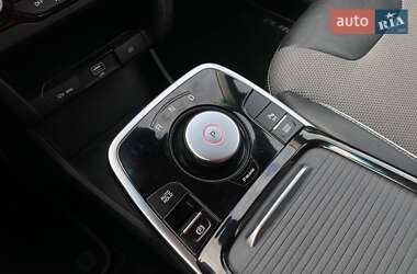 Внедорожник / Кроссовер Kia Niro 2020 в 