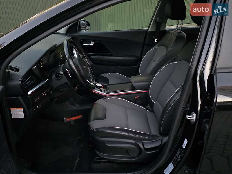 Позашляховик / Кросовер Kia Niro 2021 в Тернополі фото 23 Позашляховик / Кросовер Kia Niro 2021 в Тернополі