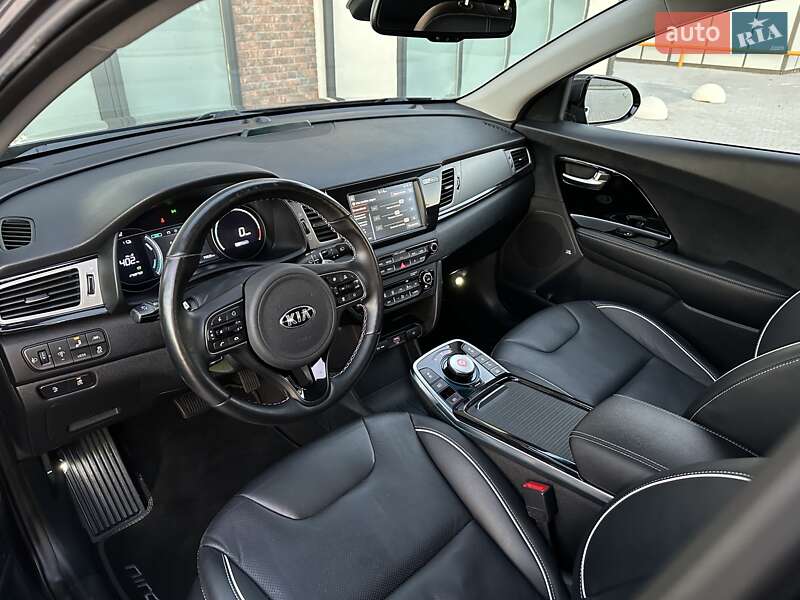 Внедорожник / Кроссовер Kia Niro 2020 в Тернополе фото 30 Внедорожник / Кроссовер Kia Niro 2020 в Тернополе