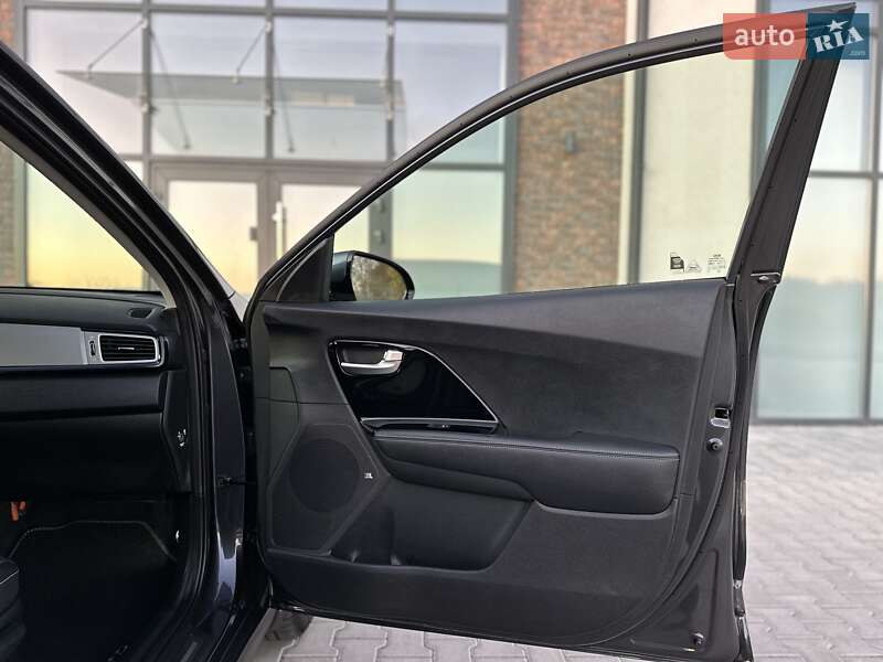 Внедорожник / Кроссовер Kia Niro 2020 в Тернополе фото 41 Внедорожник / Кроссовер Kia Niro 2020 в Тернополе