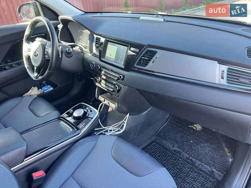 Внедорожник / Кроссовер Kia Niro 2019 в Львове