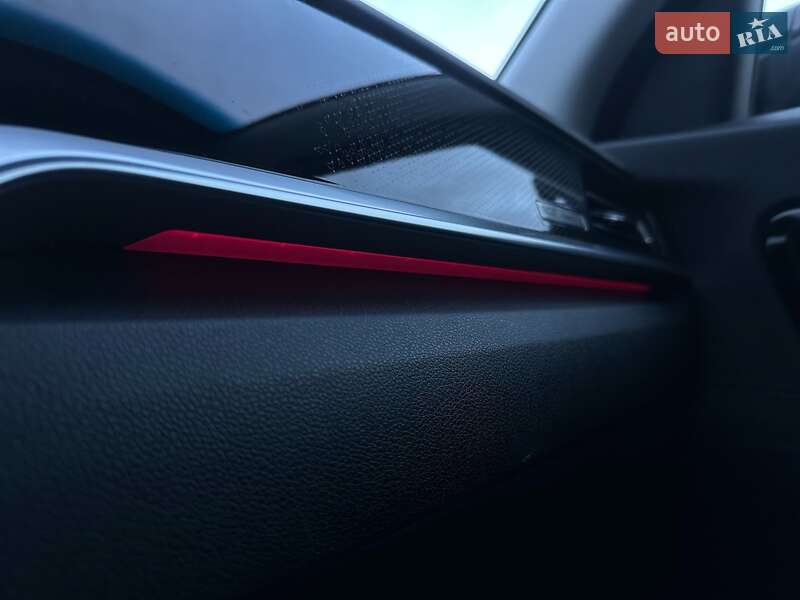 Позашляховик / Кросовер Kia Niro 2020 в Львові фото 10 Позашляховик / Кросовер Kia Niro 2020 в Львові