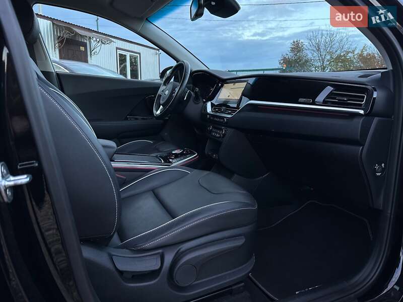 Позашляховик / Кросовер Kia Niro 2020 в Львові фото 93 Позашляховик / Кросовер Kia Niro 2020 в Львові