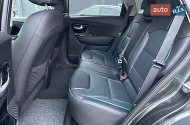 Внедорожник / Кроссовер Kia Niro 2022 в 