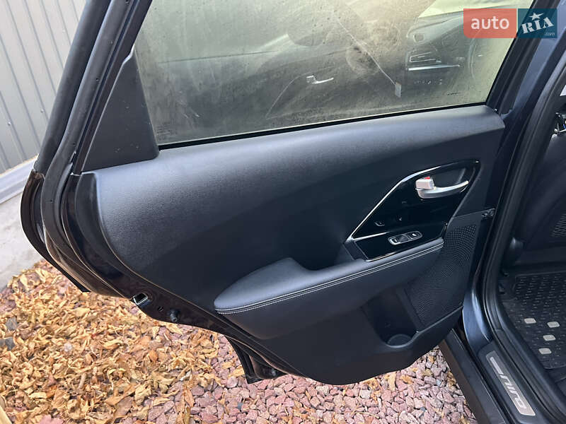 Внедорожник / Кроссовер Kia Niro 2020 в Львове фото 13 Внедорожник / Кроссовер Kia Niro 2020 в Львове