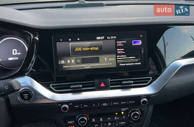 Внедорожник / Кроссовер Kia Niro 2020 в 