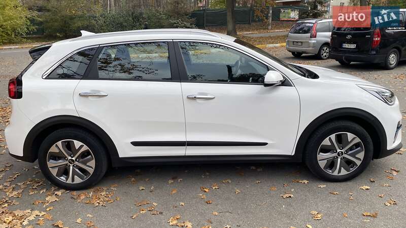 Внедорожник / Кроссовер Kia Niro 2021 в Киеве фото 12 Внедорожник / Кроссовер Kia Niro 2021 в Киеве